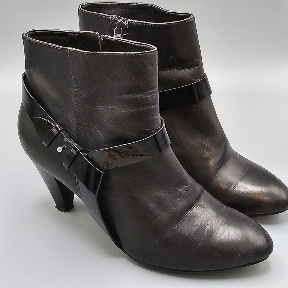 Cole Haan Nike Air Calixta Black Leather Zip Harness Ankle Boots Size 8.5B